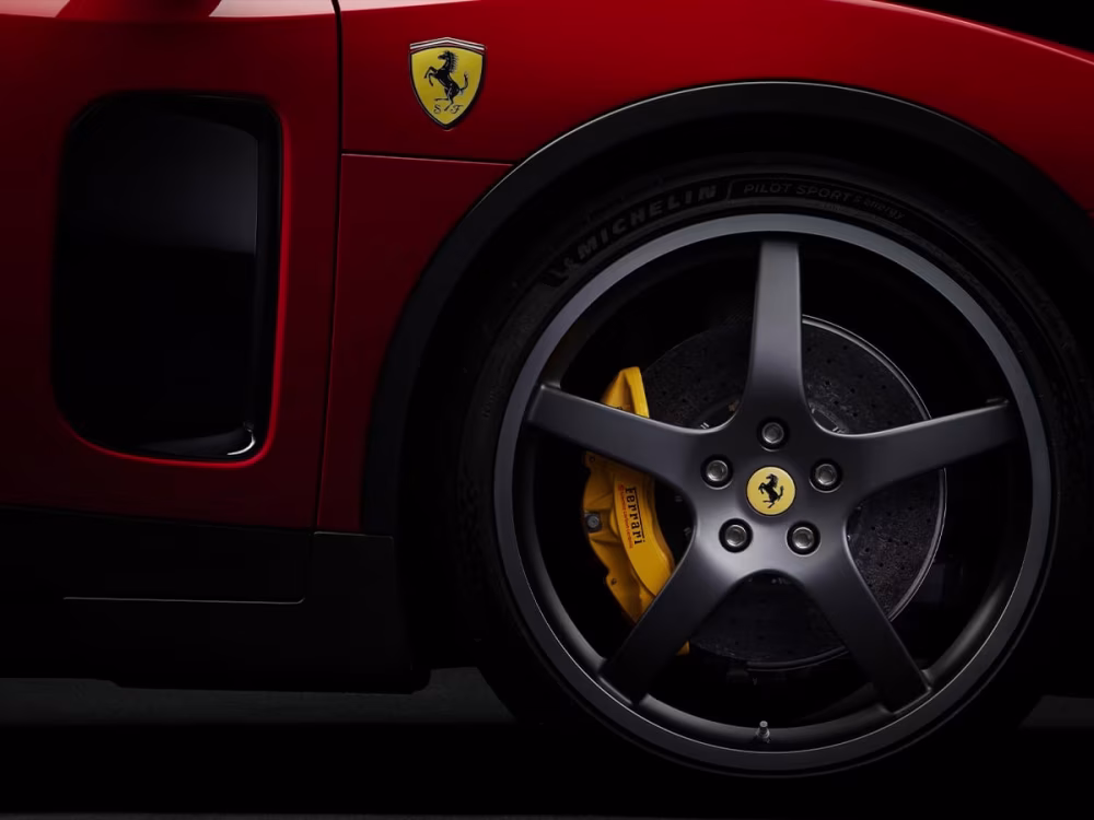 Ferrari Luce: Kontroverzní elektromobil, který v Číně vyprodal svůj limit v mžiku – fotografie 2