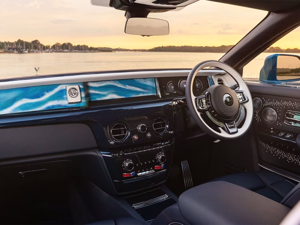 Rolls-Royce Phantom Regatta: Silniční jachta inspirovaná námořní tradicí - fotografie 3
