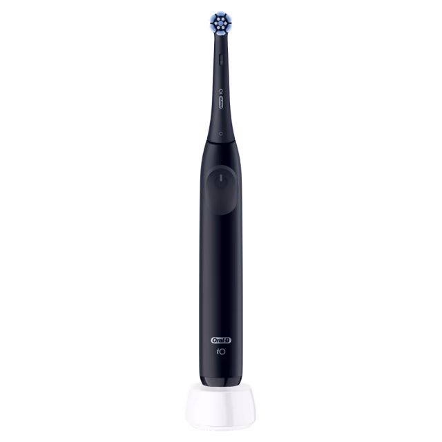 Oral-B uvádí elektrický kartáček iO2 a nové kartáčkové hlavice s chytrými štětinami