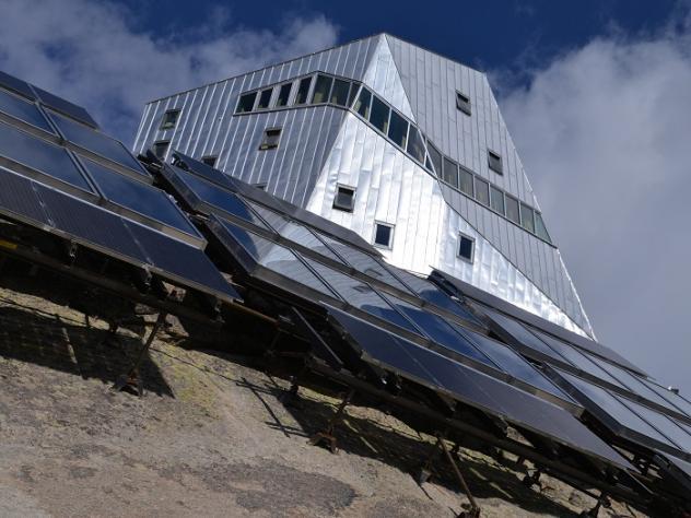 Monte Rosa Hut