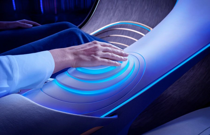 Automobil MERCEDES VISION AVTR