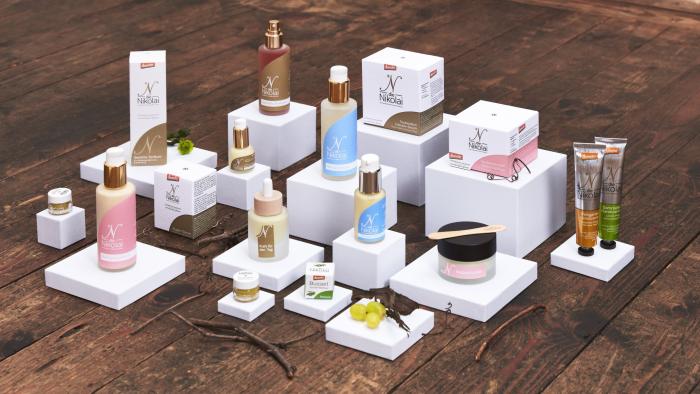 OliOla Organic Beauty studio